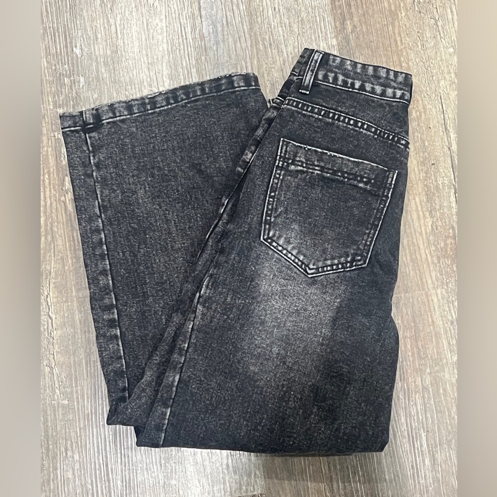 FINAL PRICE NWT  Dazy Barrel Jeans